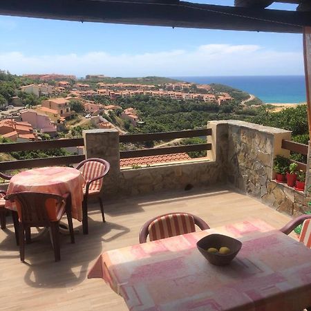 Sardegna-Ferienwohnung Mit Emotionale Meeres Blick 토레 데이 코르사리 외부 사진