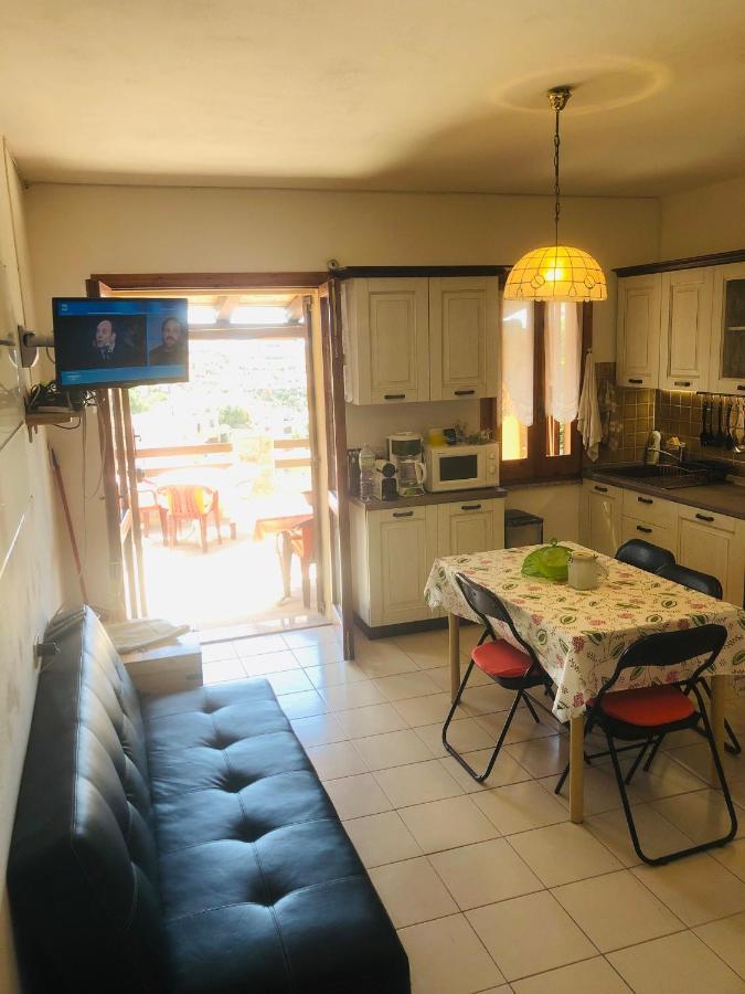 Sardegna-Ferienwohnung Mit Emotionale Meeres Blick 토레 데이 코르사리 외부 사진