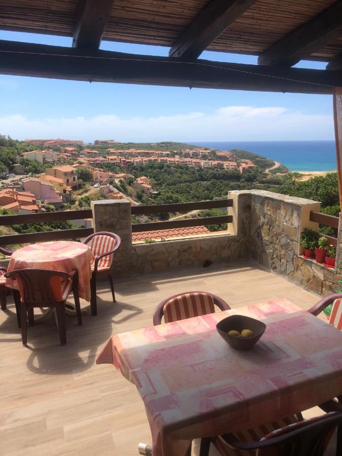 Sardegna-Ferienwohnung Mit Emotionale Meeres Blick 토레 데이 코르사리 외부 사진